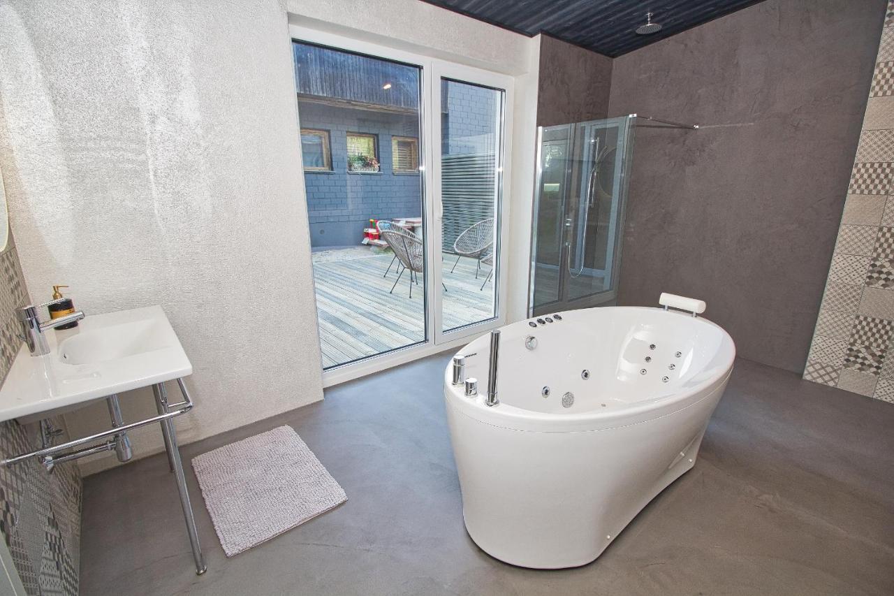 Casa Monkey Paernu With Sauna And Terrace Экстерьер фото